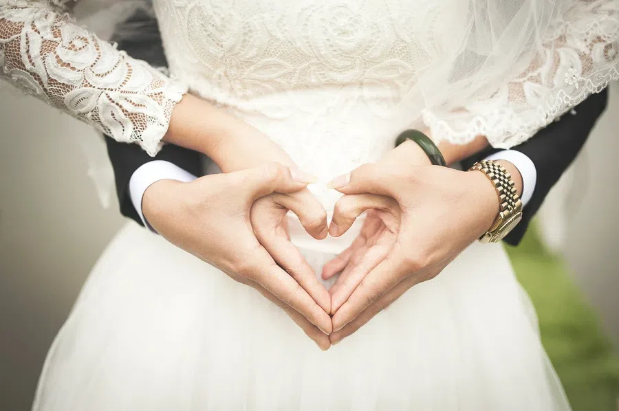 10 самых верных примет про скорое замужество