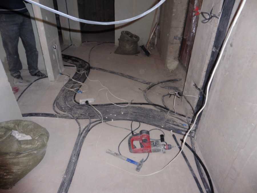 Как поменять вводной кабель в квартире