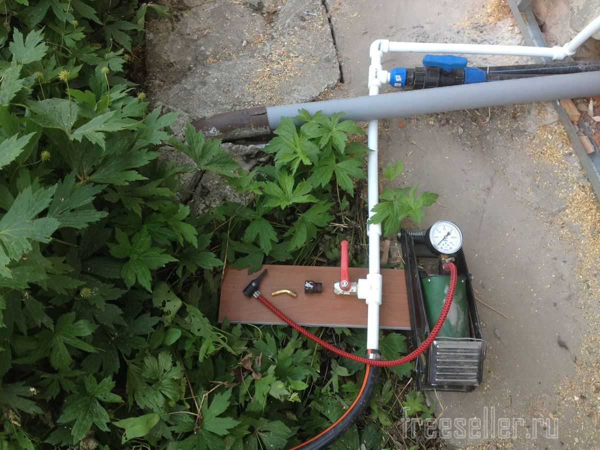 Бытовой компрессор для продувки труб водоснабжения