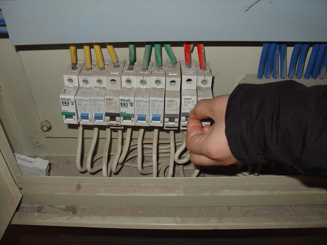 Как отключить электричество в квартире - de-expert.ru