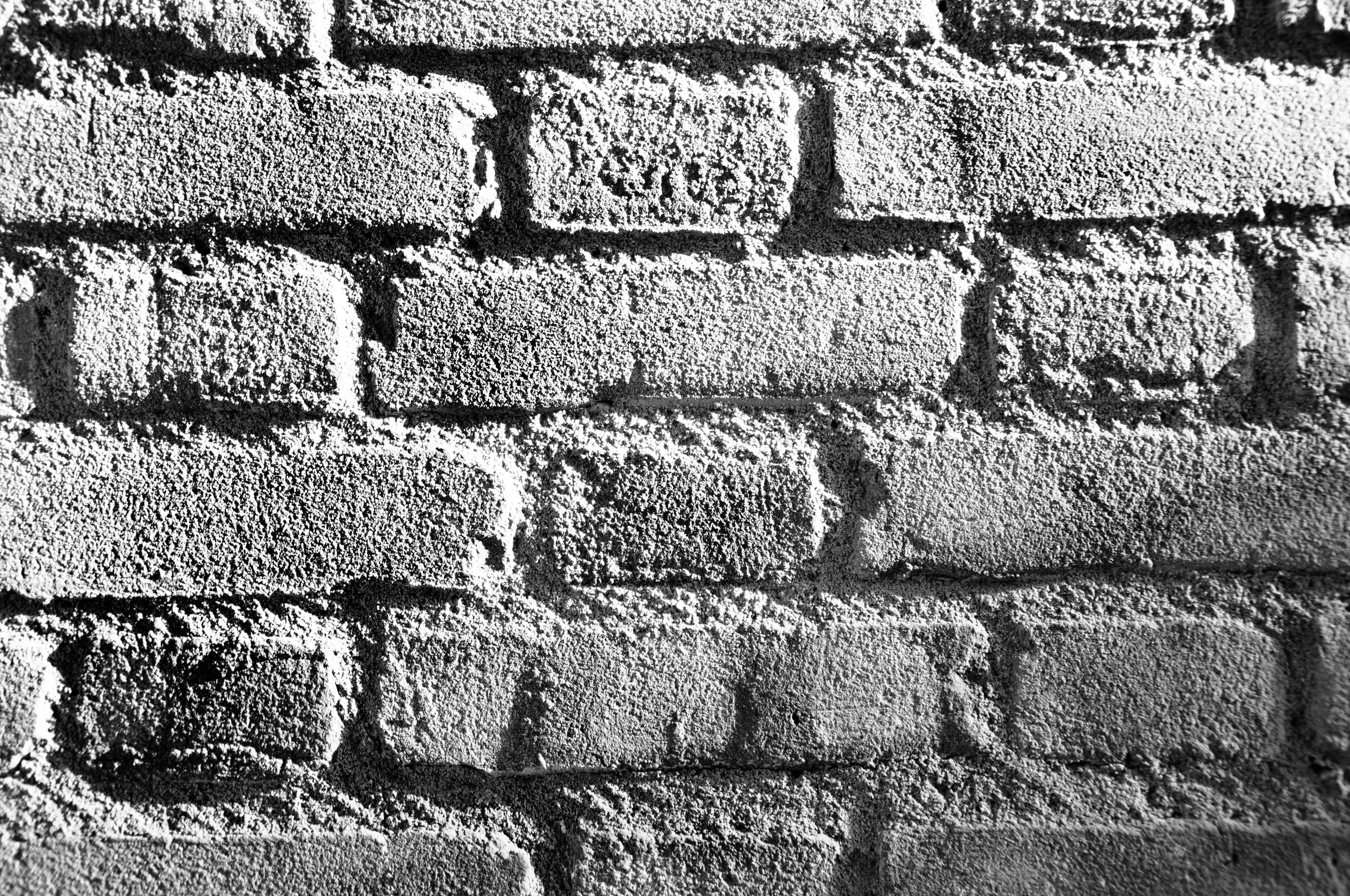 10 советов по оформлению контрастной акцентной стены в интерьере + фото