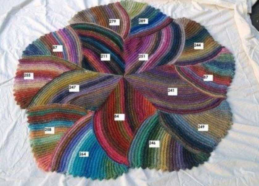 Вязание ковриков: 120 фото идей создания уникальных узоров и оформления напольных ковров