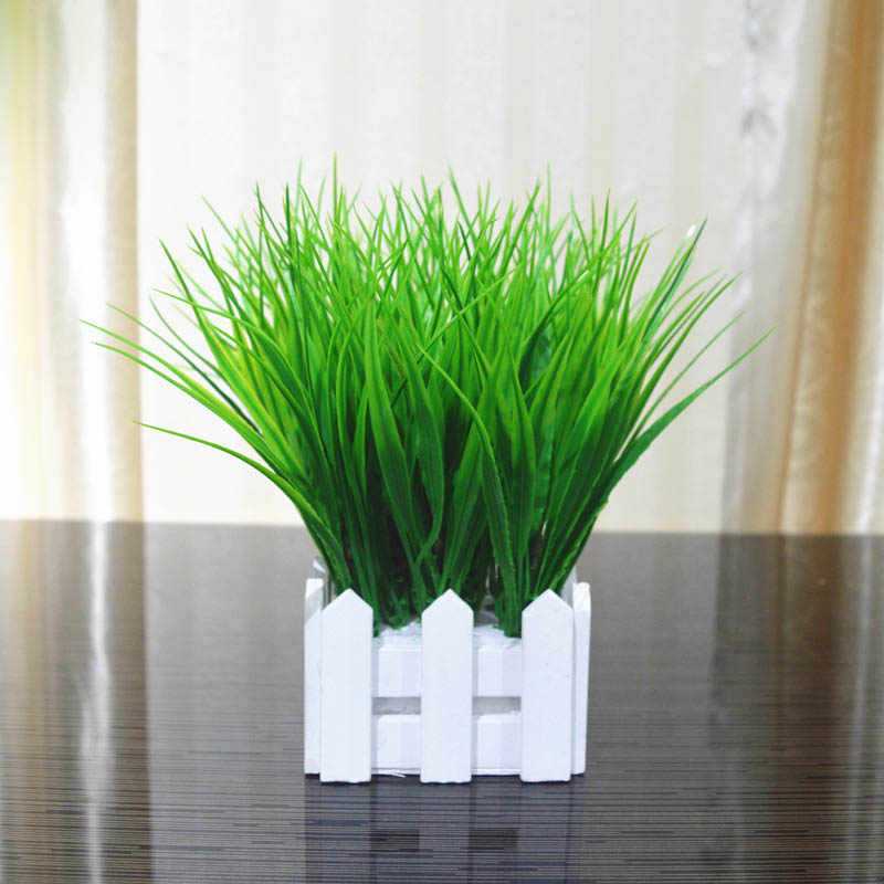 Зеленая стена из растений, искусственная трава в интерьере - 14 фото