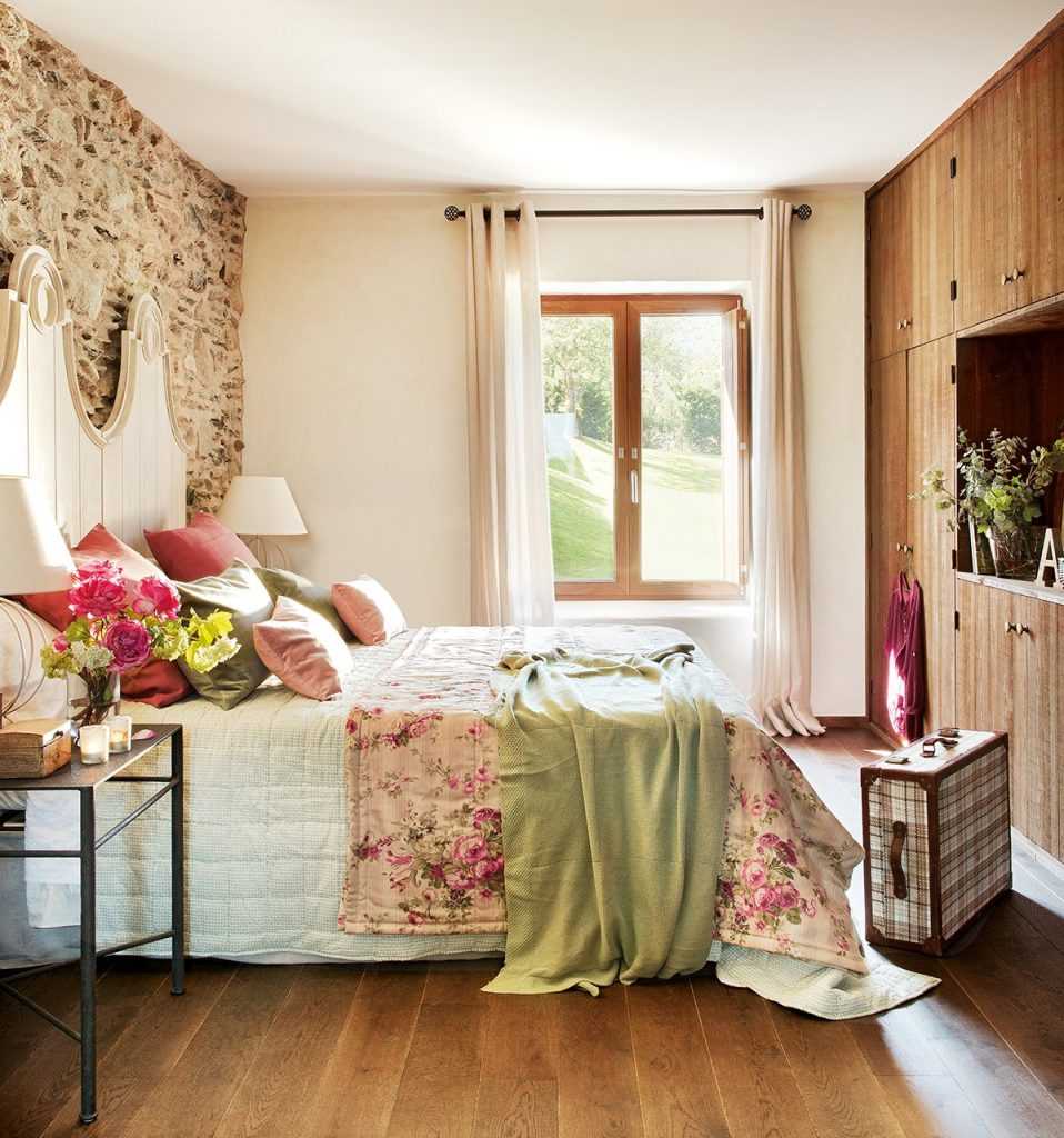 Уютная спальня: как ее сделать - 28 фото