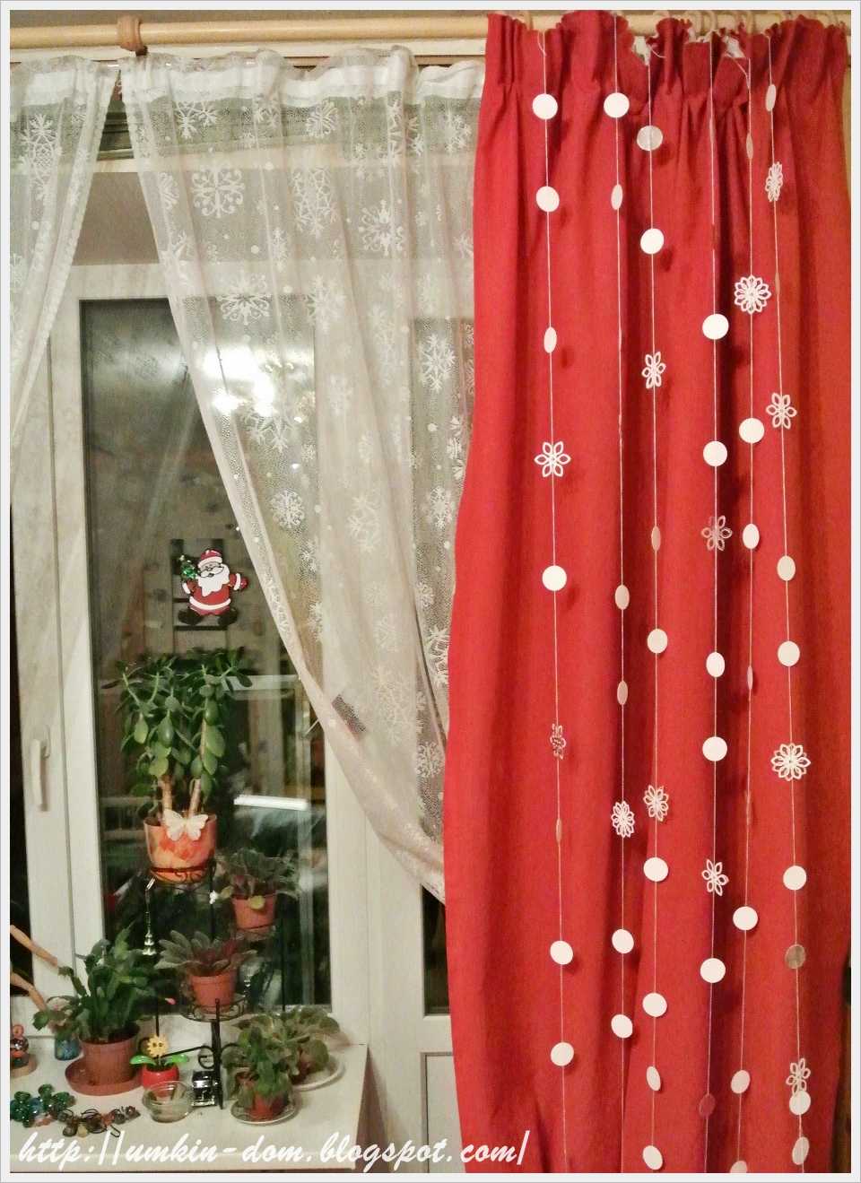 Рулонные шторы в интерьере с тюлем в гостиной - 19 фото