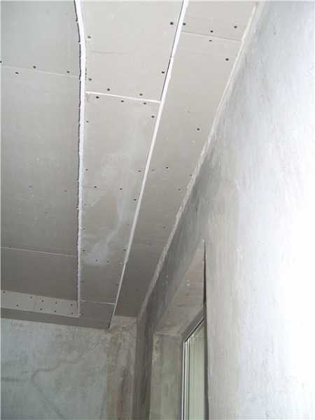 Ниша под шторы из гипсокартона с подсветкой: оформление стены своими руками