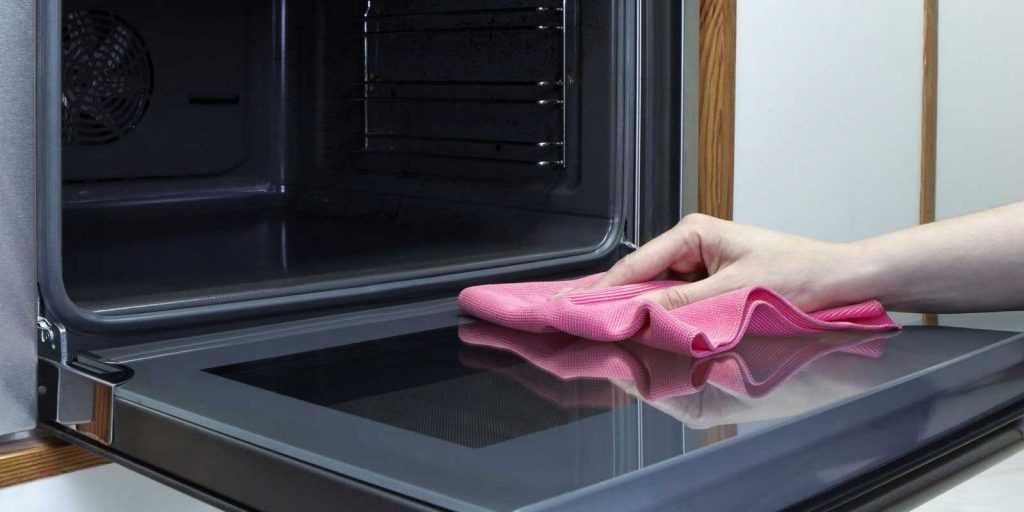 Как почистить стекло в духовке внутри плиты и между стеклами в домашних условиях