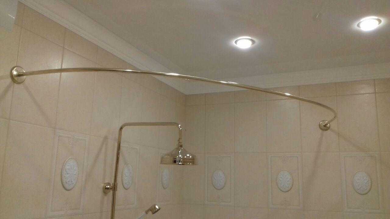 Как повесить шторку в ванной