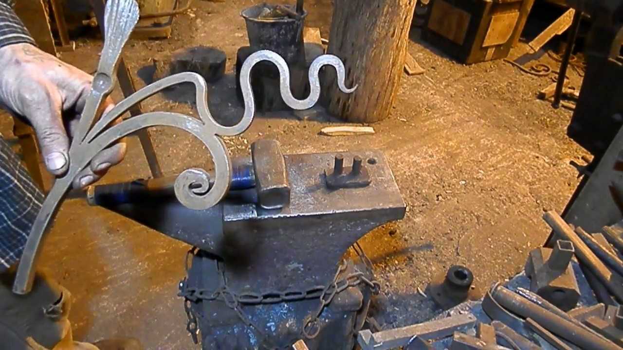 Изделия из профильной трубы своими руками: мебель, ворота и калитки